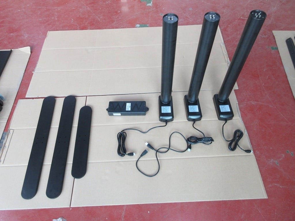 BH-T33RS frame with 70 mm (2.76 in) round lifting columns