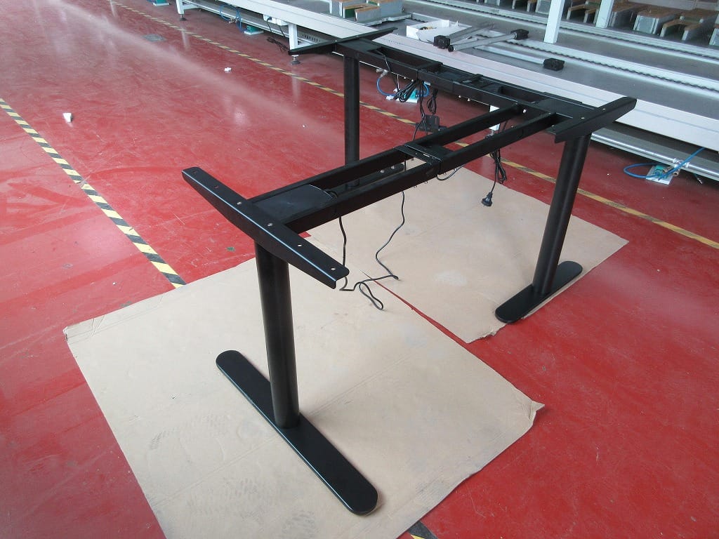 L-shaped round column standing desk workstation configuration