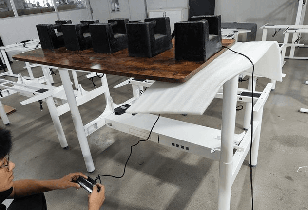 2 Stage vs 3 Stage Standing Desk: Which Height Range Do You Need?