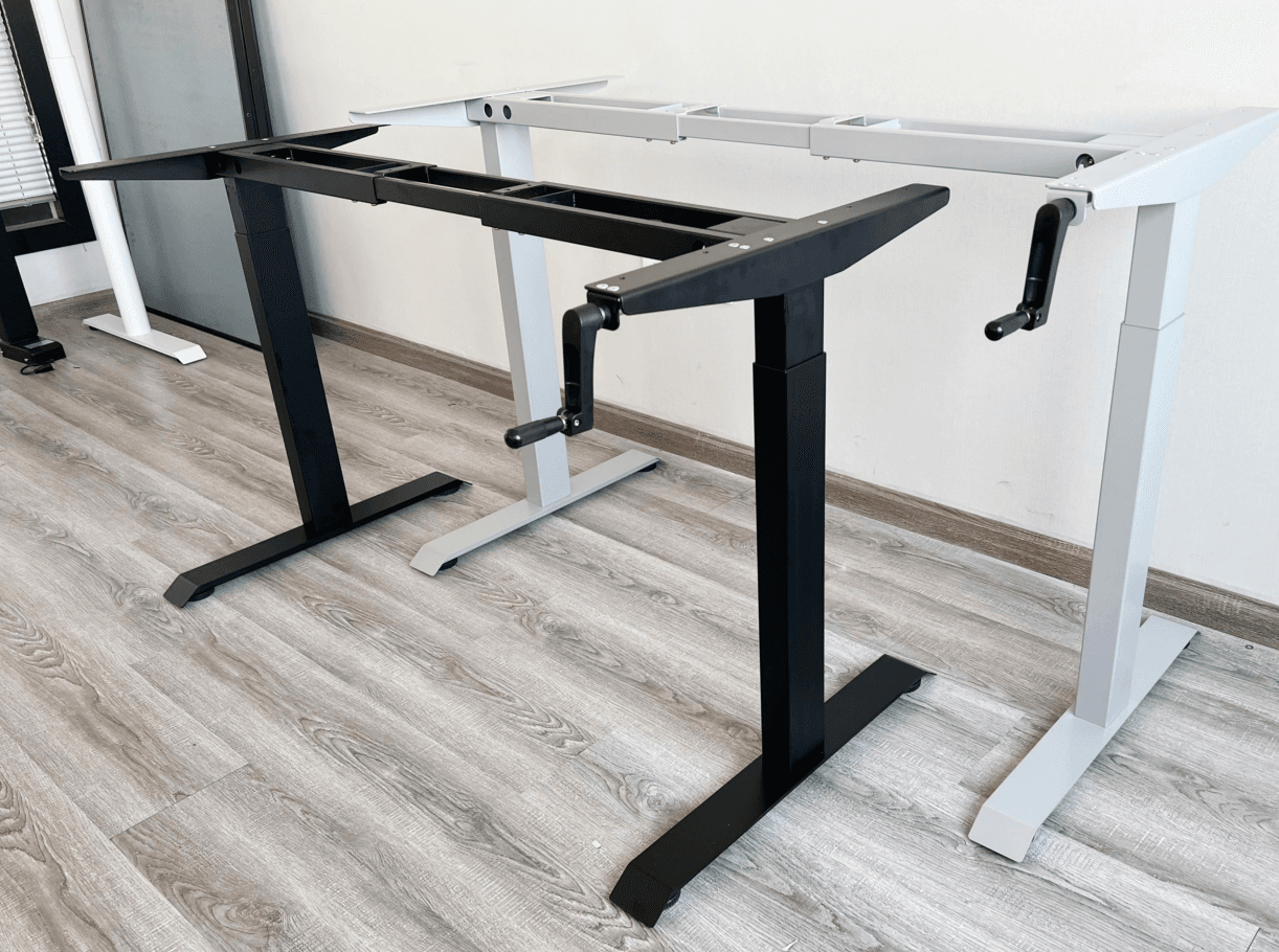 Manual vs Electric Standing Desks: Is the Saving Worth It?